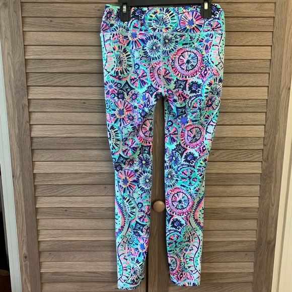 Lilly Pulitzer Luxletic Weekender Legging Small - Picture 2 of 3